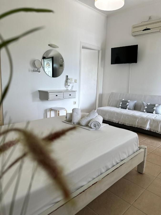 Stoúpa Voulas Apartments الغرفة الصورة