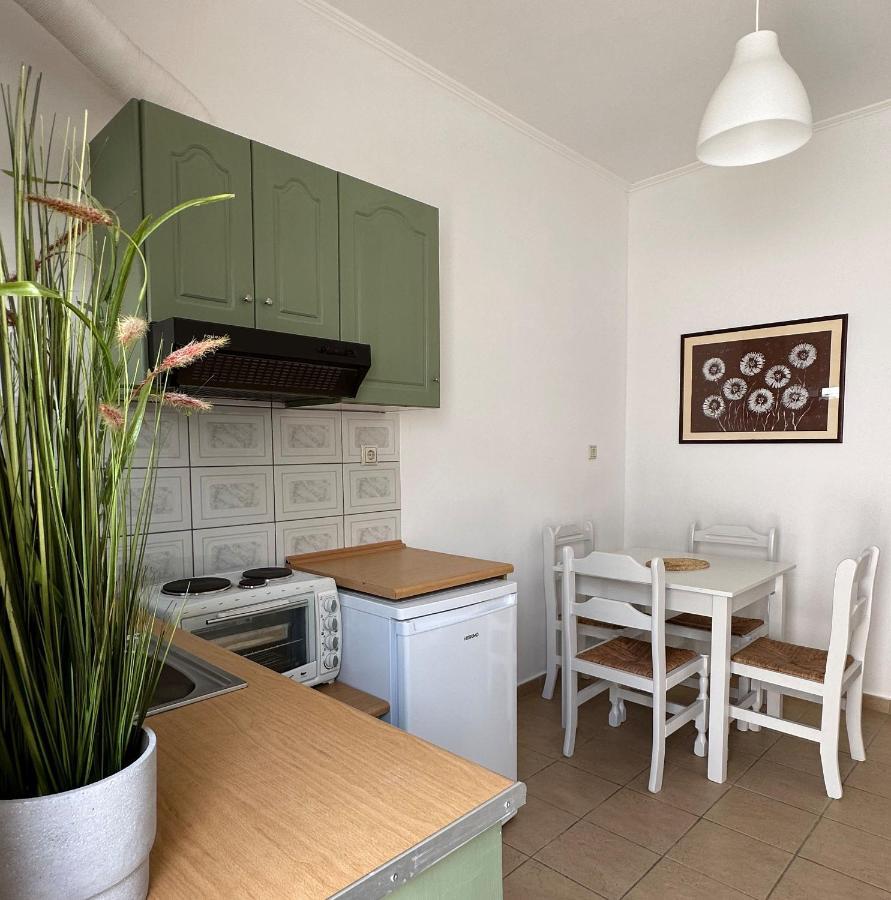 Stoúpa Voulas Apartments الغرفة الصورة