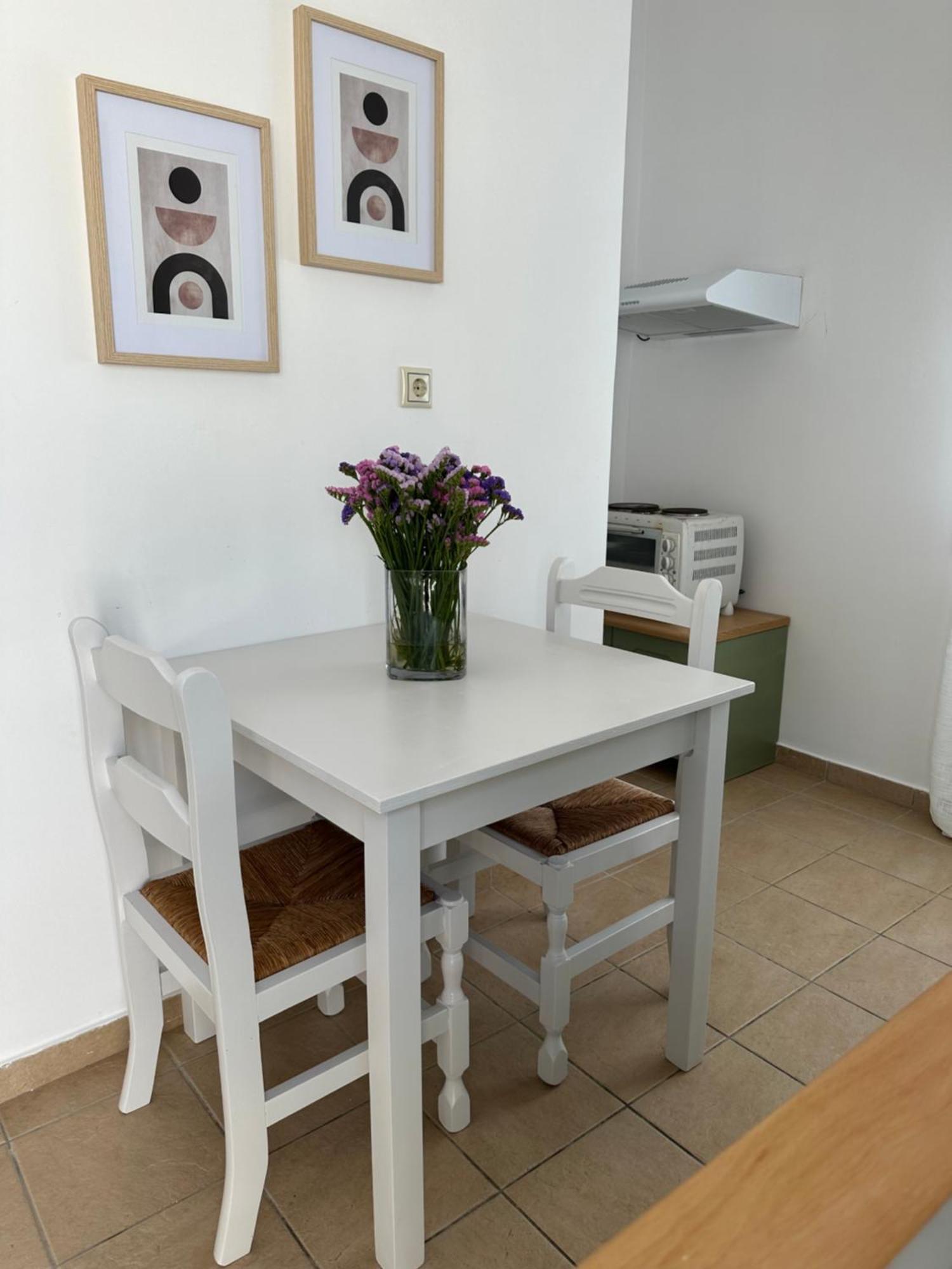 Stoúpa Voulas Apartments الغرفة الصورة
